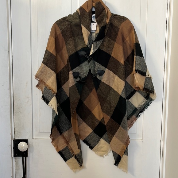Sonoma Sweaters - Poncho